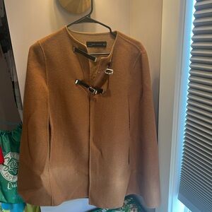 Zara women’s camel colored cape size small